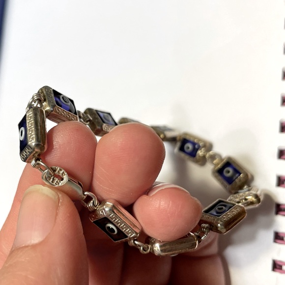 925 Silver Unique Evil Eye Bracelet - Picture 13 of 14